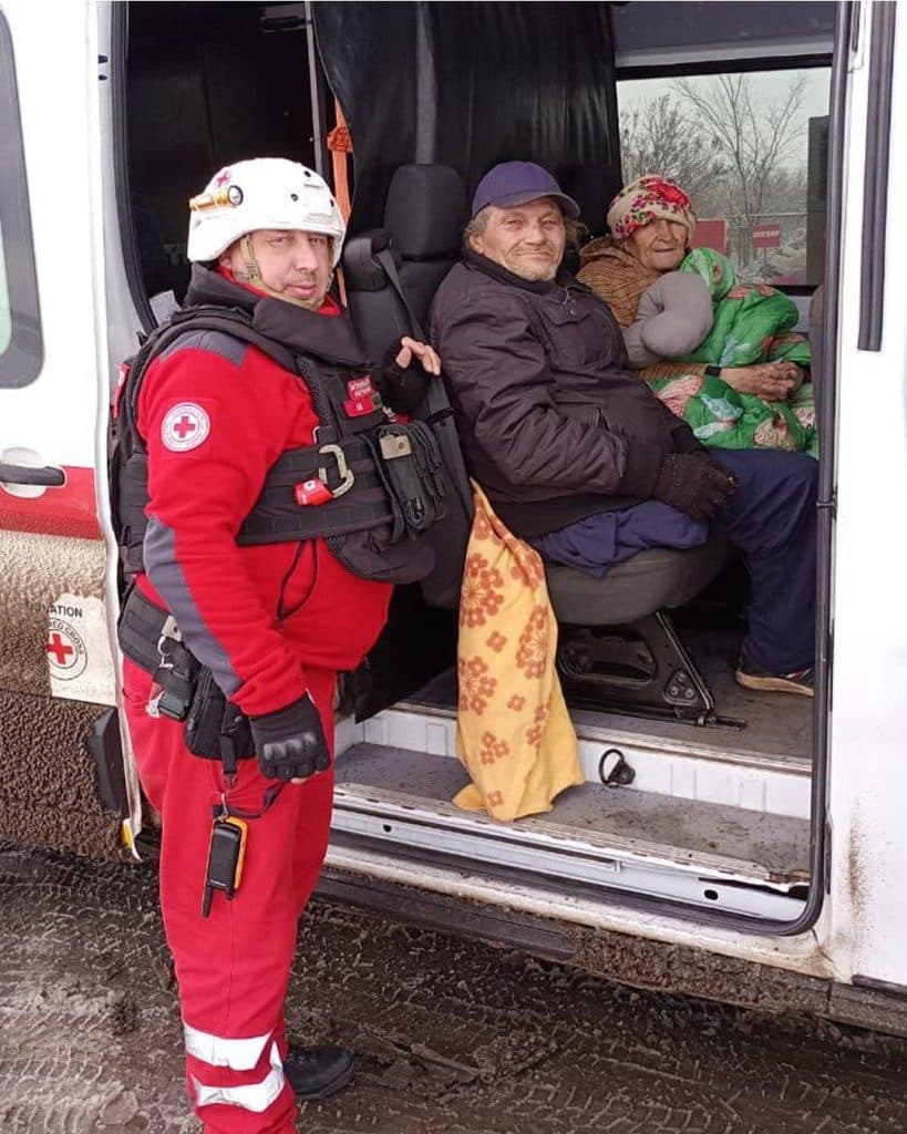 як виїхати з ТОТ