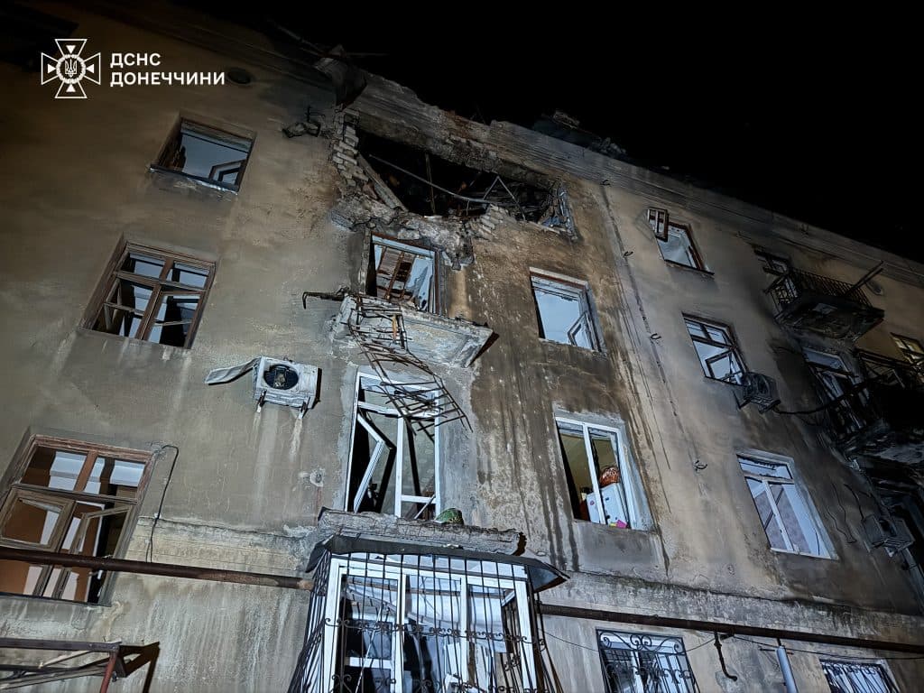 удар по лавочнику