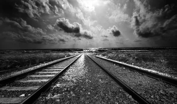 Росіяни ігнорують умови перемир'я: ворожий БПЛА атакував цивільний поїзд на Донеччині