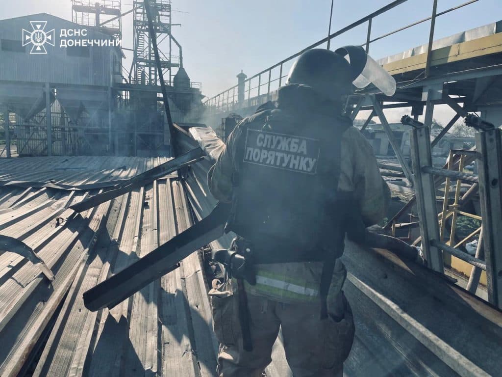 Атака дронів на Краматорський район: рятувальники ліквідували наслідки обстрілу