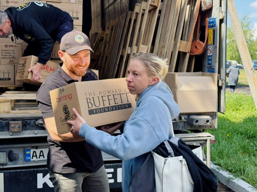 Громади Донеччини отримали понад 312 тонн благодійної допомоги за тиждень