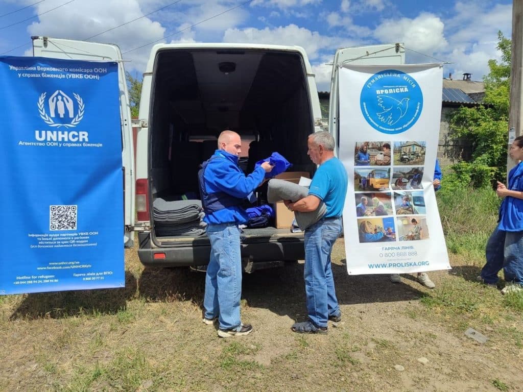 Громади Донеччини отримали понад 312 тонн благодійної допомоги за тиждень