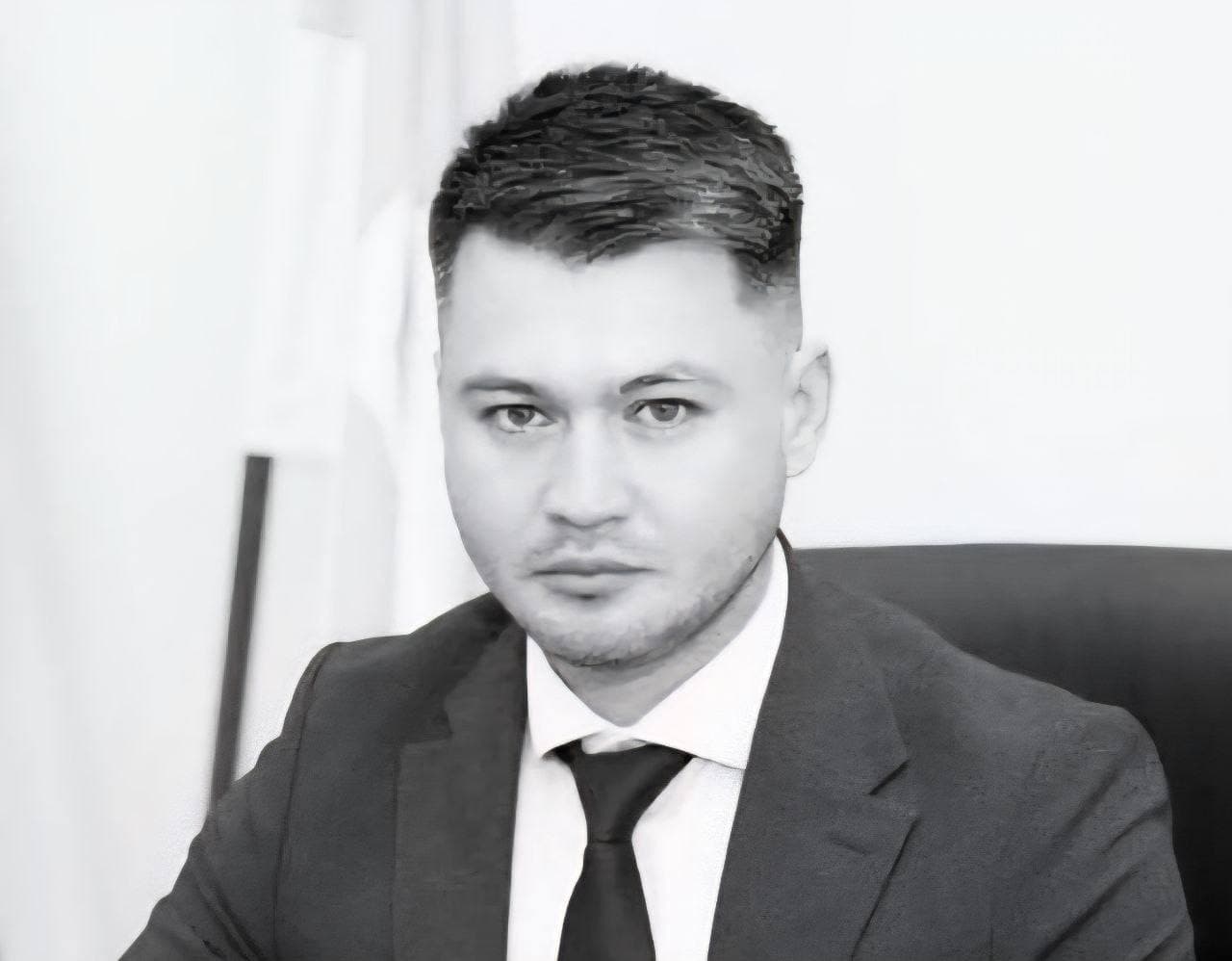 У росії підірвали окупанта в погонах на посаді заступника мера, який керував бомбардуваннями Маріуполя