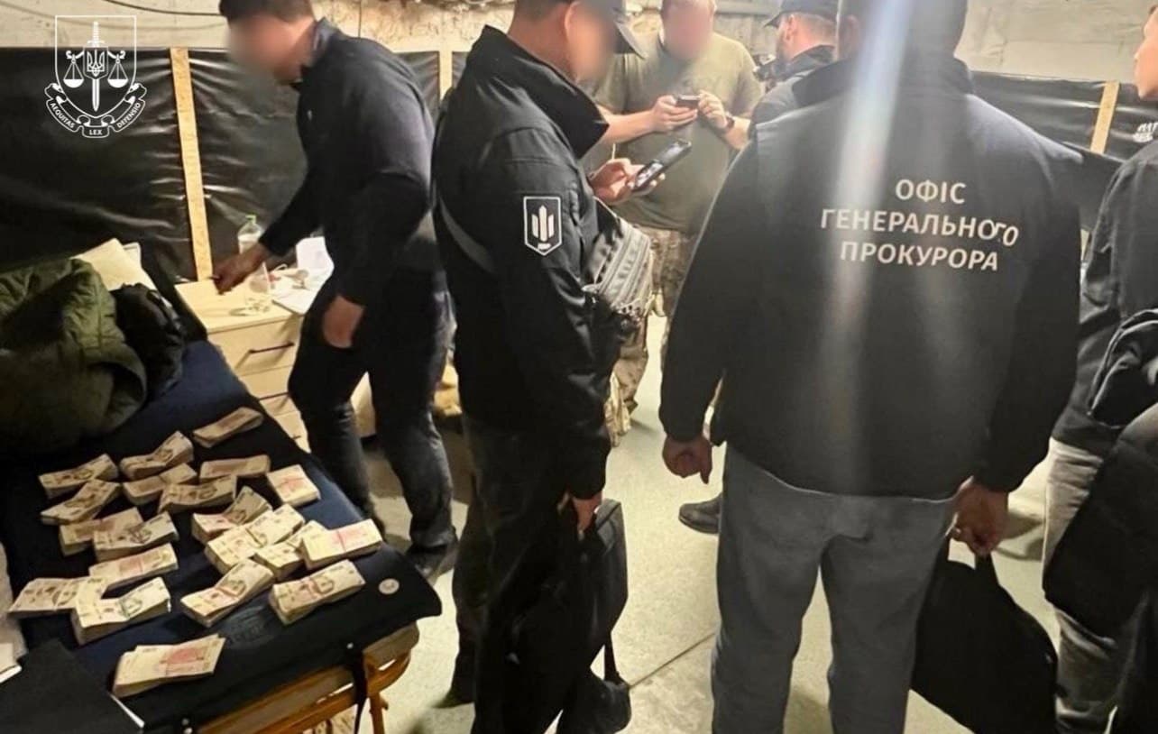 На Донеччині затримали командира підрозділу за можливі махінації з бойовими виплатами