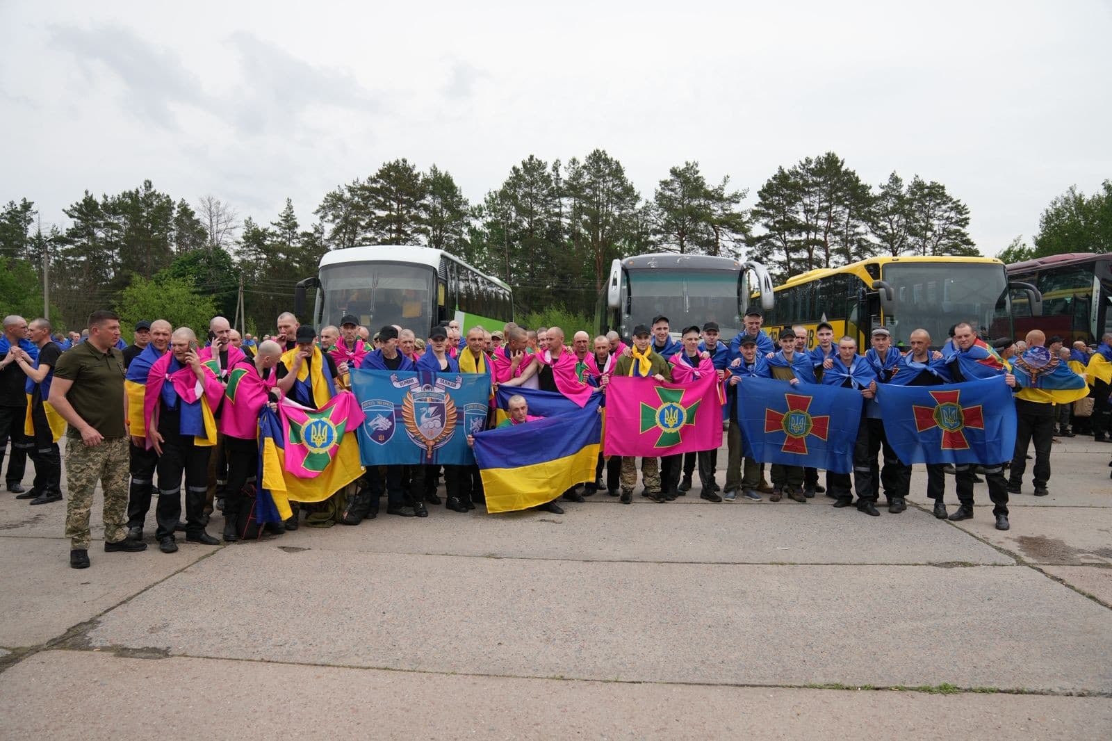 Обмін тисячу на тисячу: стало відомо, скільки прикордонників з Донеччини і Луганщини повернулися сьогодні додому