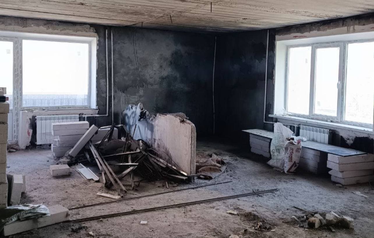 В окупованому Маріуполі жителі скаржаться на зруйновані росіянами будинки без обіцяних відновлень