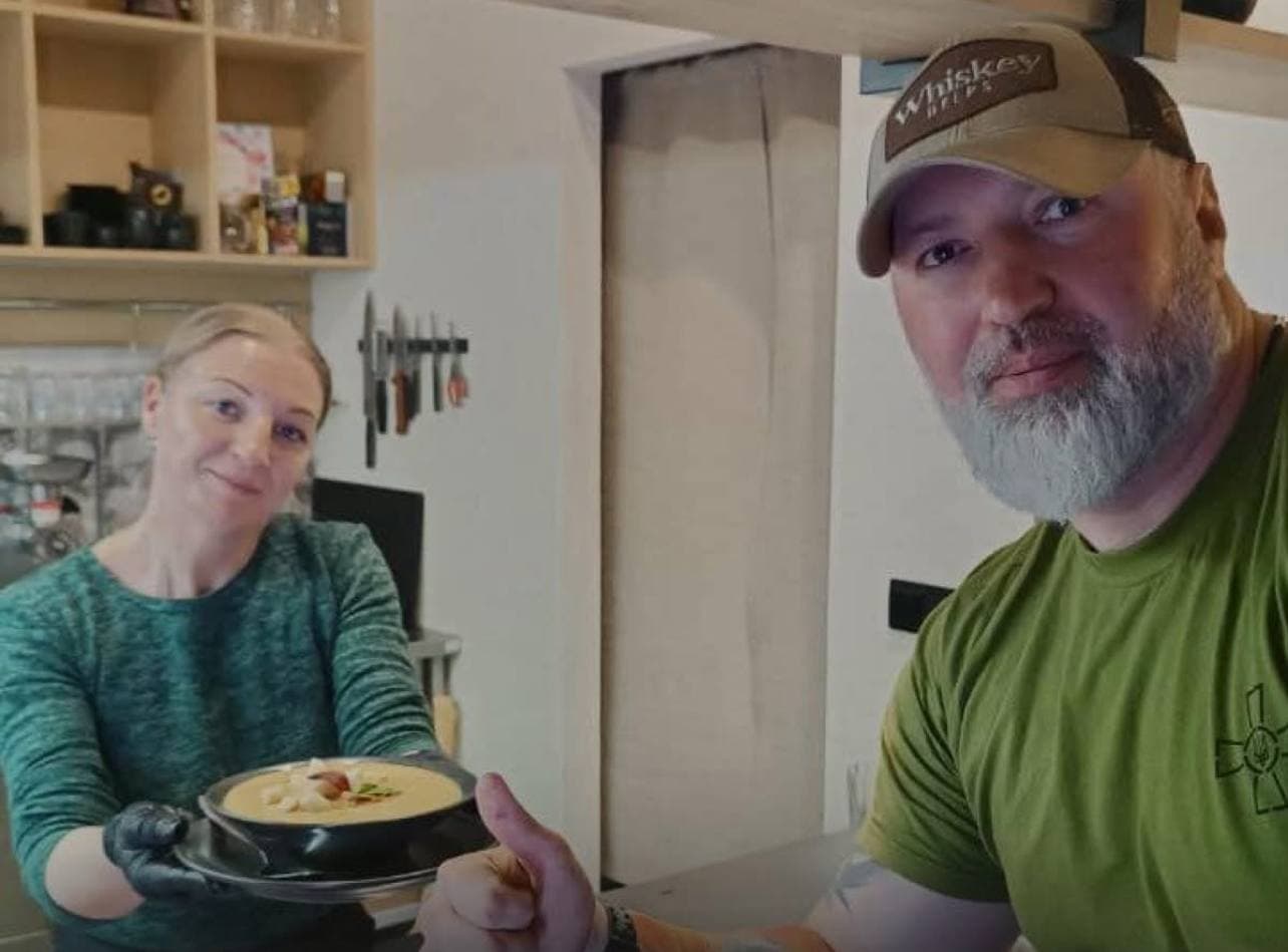 Ветеран з Маріуполя відкрив на Київщині бургер-кафе