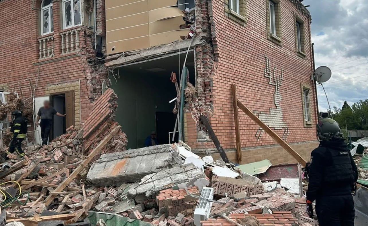 За добу поліція зафіксувала 2 267 ворожих ударів по лінії фронту та житловому сектору на Донеччині