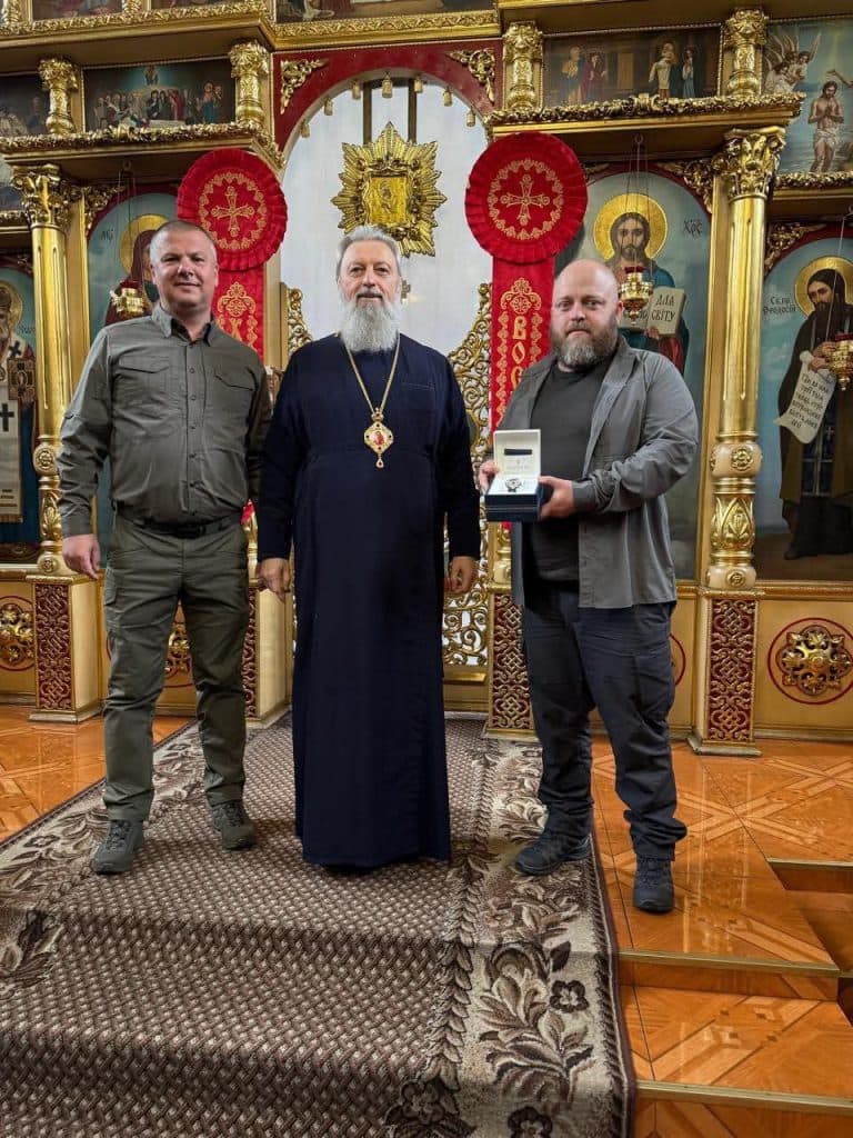 лаврентий и харченко с винниченко