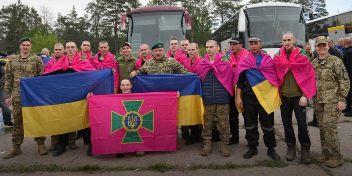 поверенення прикордонників з полону