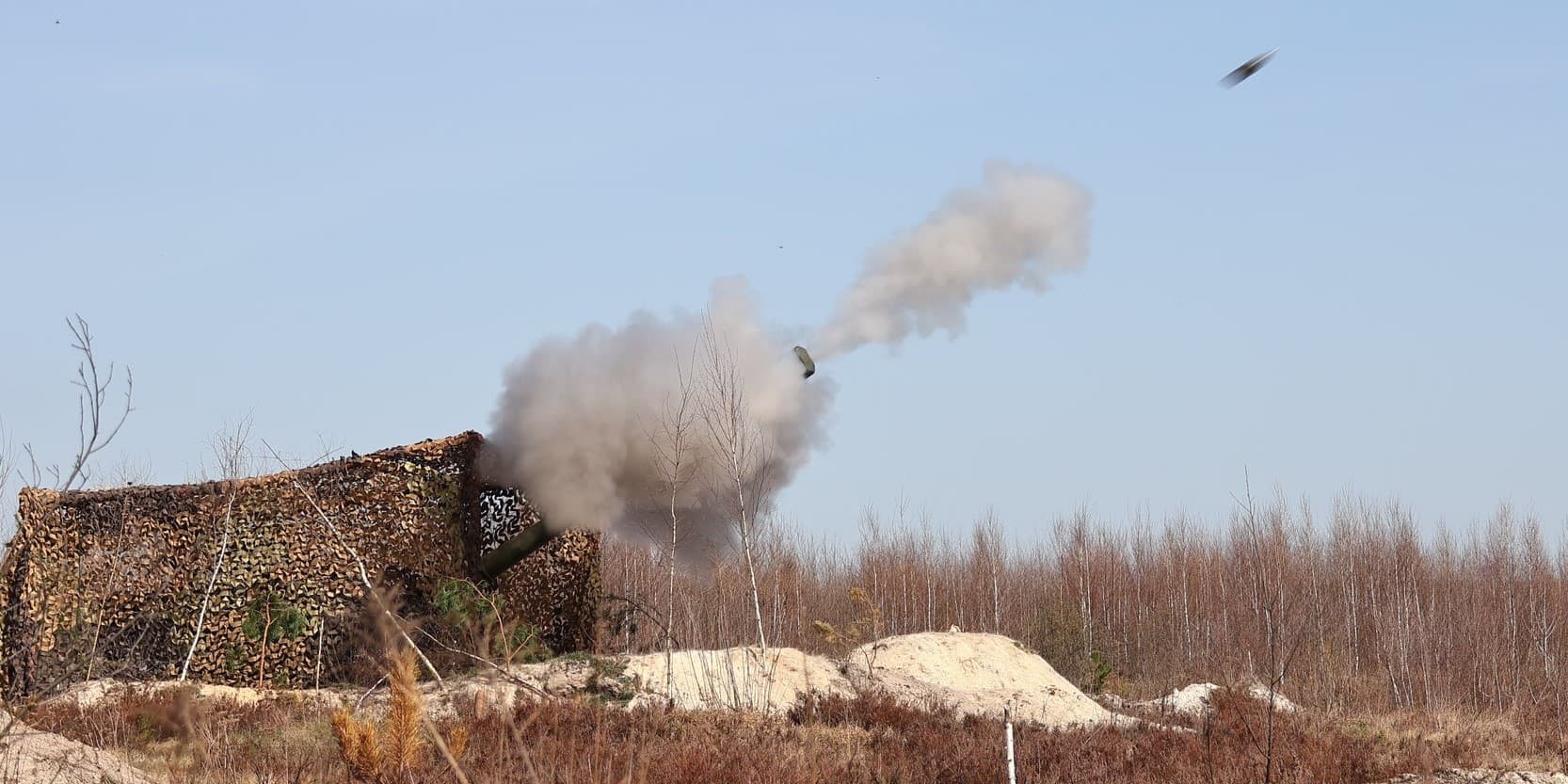 стріляє САУ M109 156-ї окремої механізованої бригади