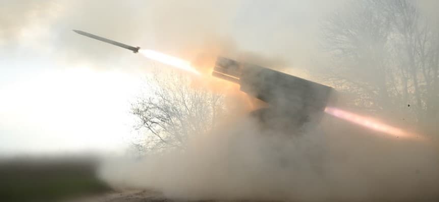 стріляє град 128 огшбр