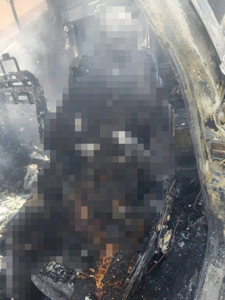 згоріла людина