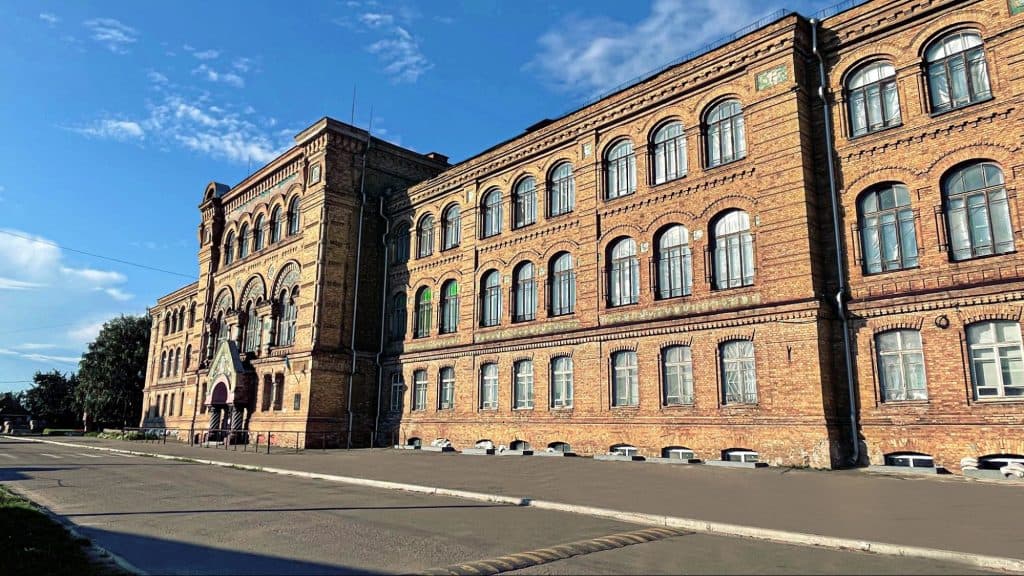 ЛНУ ім. Тараса Шевченка