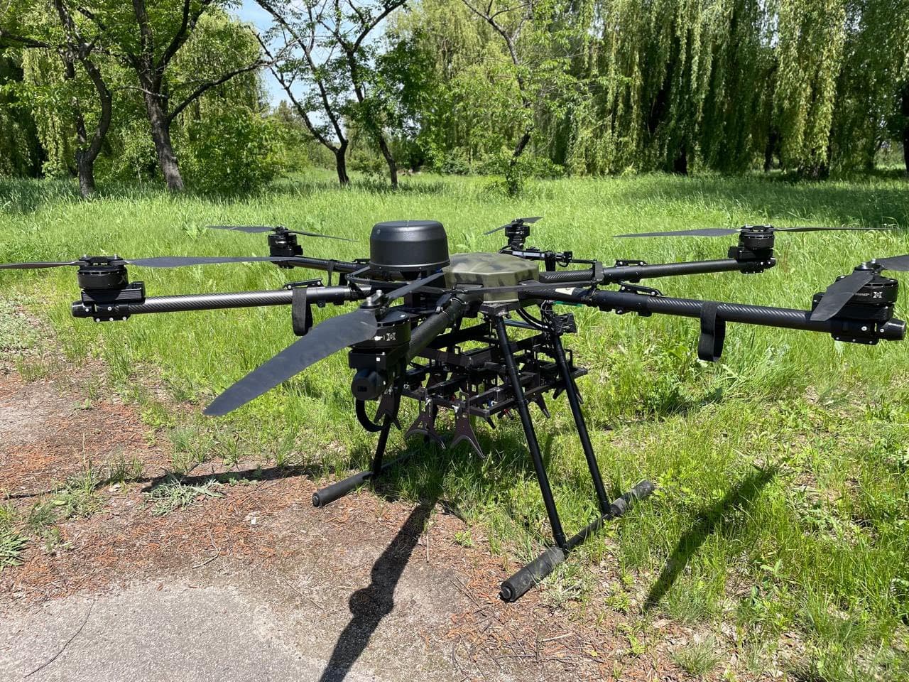 Луганщина передала захисникам України безпілотник за 1,3 млн гривень