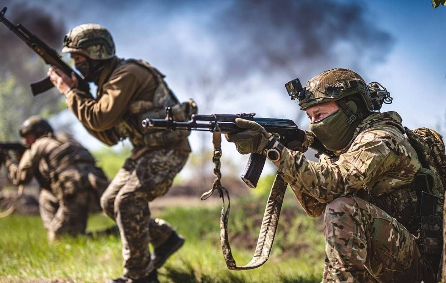 На східних фронтах зберігається активність ворога: Генштаб розповів про гарні напрямки на фронті