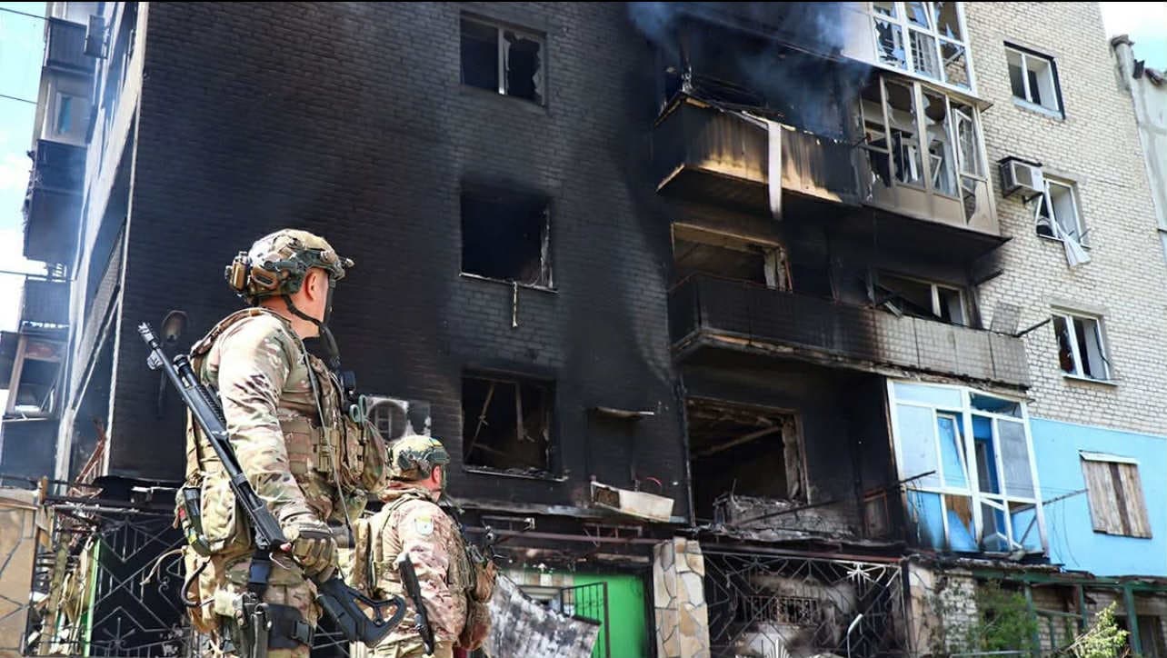 Не існує жодної експертної організації, яка б зараз взялася за експертизу зруйнованого багатоповерхового будинку у Покровську