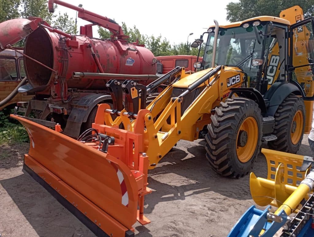 Парк техніки "Словміськводоканалу" поповнився новою технікою