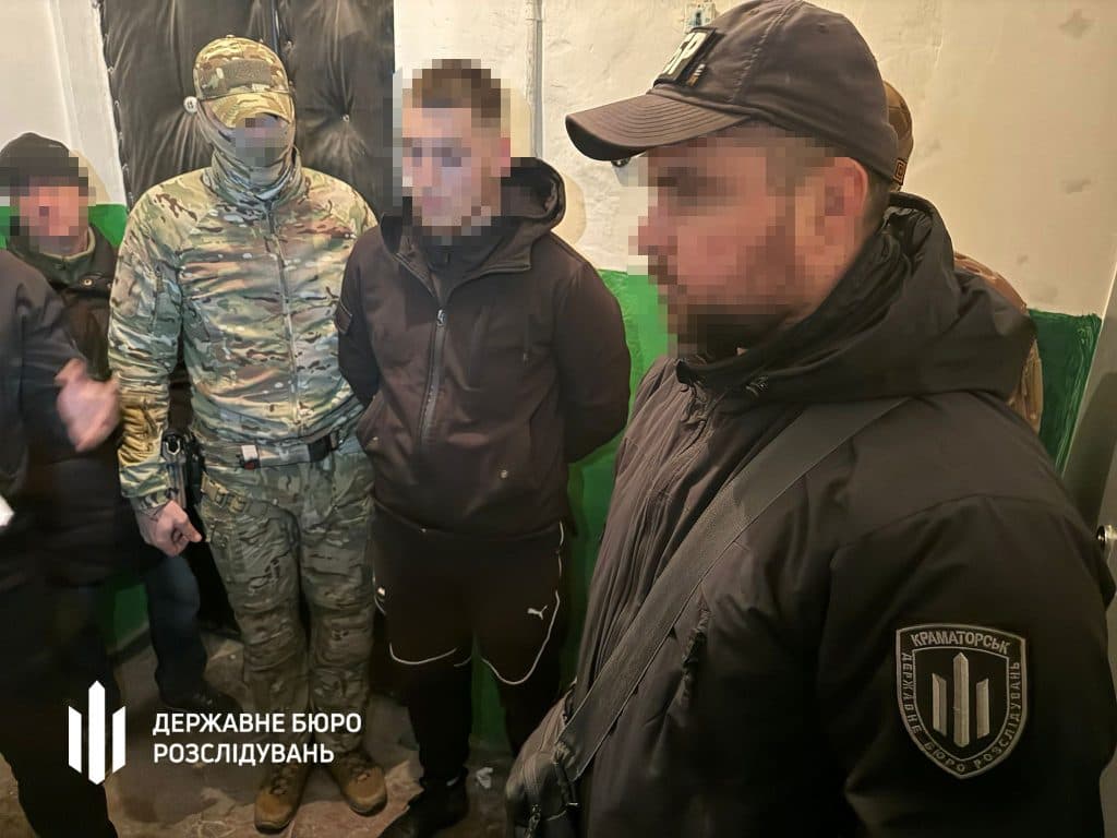 Підозрюють у розкраданні пального у військовій частині на Донеччині: перед судом постануть три офіцери