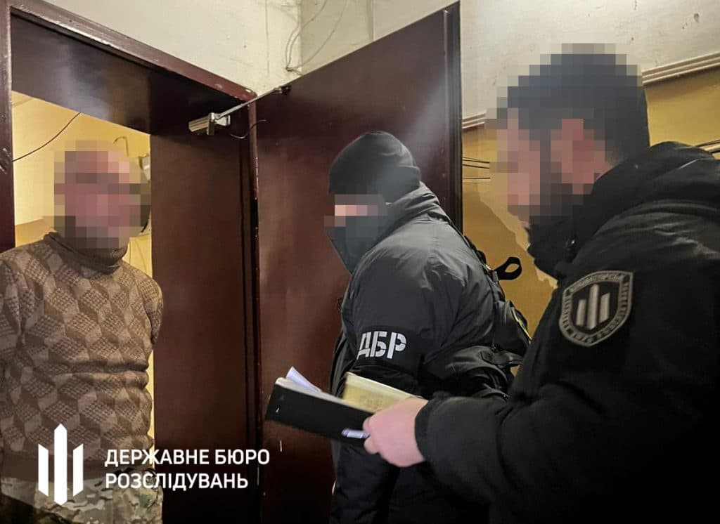 Підозрюють у розкраданні пального у військовій частині на Донеччині: перед судом постануть три офіцери