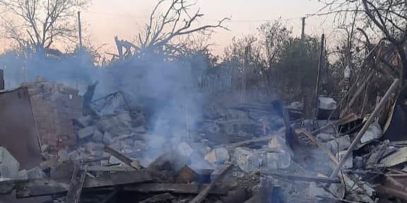 Росіяни скинули на Новодмитрівський старостинський округ 3 авіабомби, загинула жінка