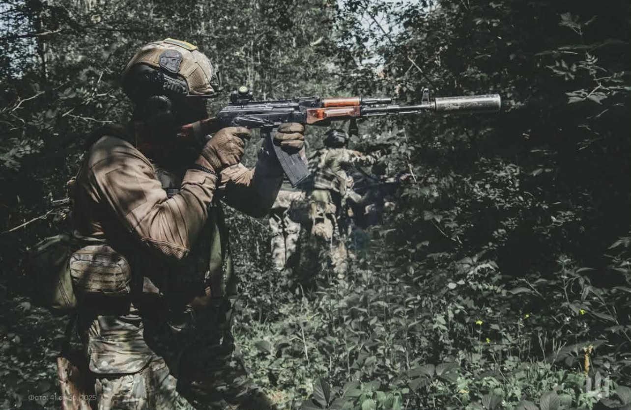 Росіяни зазнають шалених втрат і кидають новачків з БЗВП в бій на Лиманському напрямку