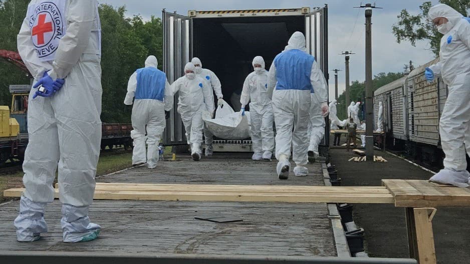 Тіла ще 1 200 загиблих захисників українців повернули з рф на щиті 1