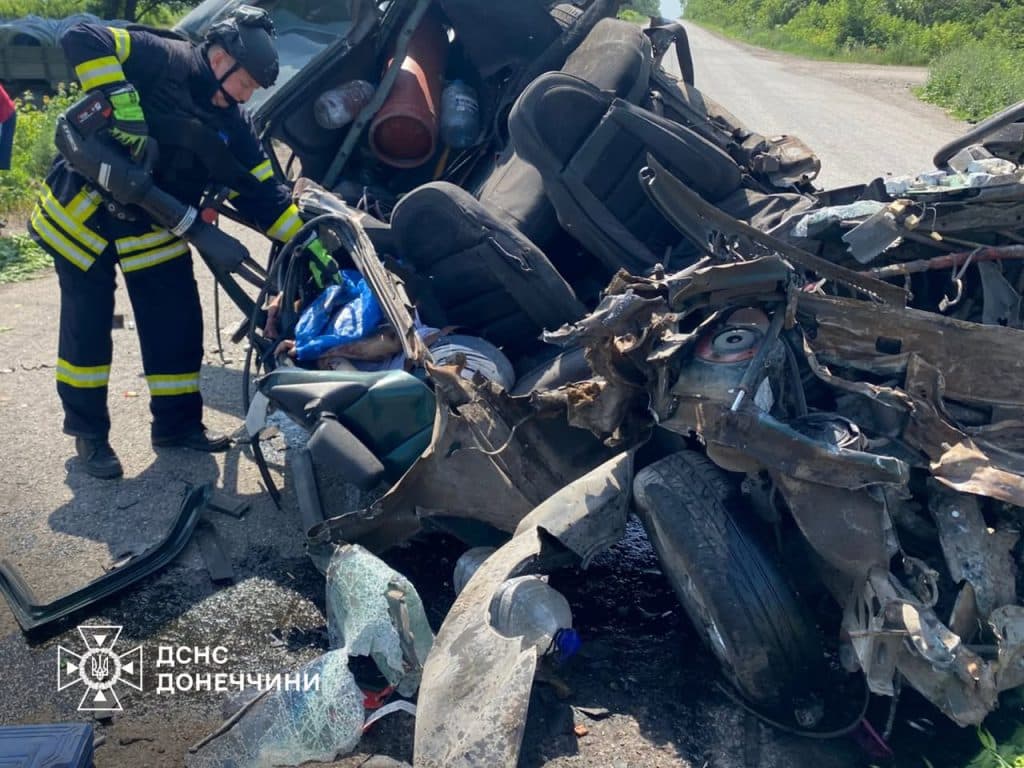 У Покровському районі в ДТП загинуло 3 особи