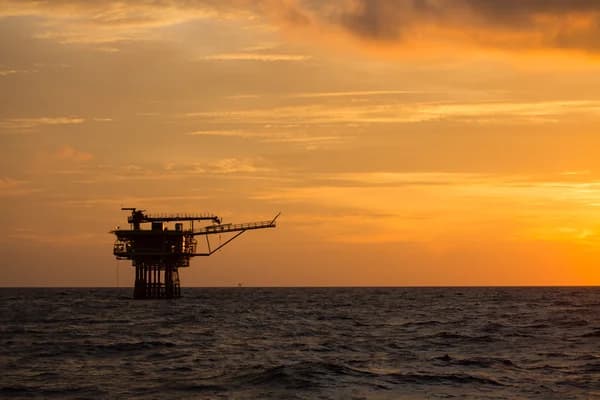 Загарбники невизнаної "днр шукають "інвестора" для розробки промислових запасів газу в Азовському морі