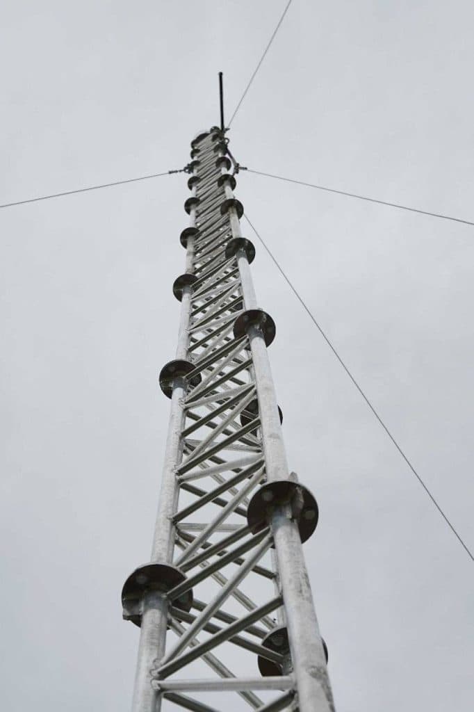 пересувні радіотелевізійні станції та мобільна телекомунікаційна лабораторія