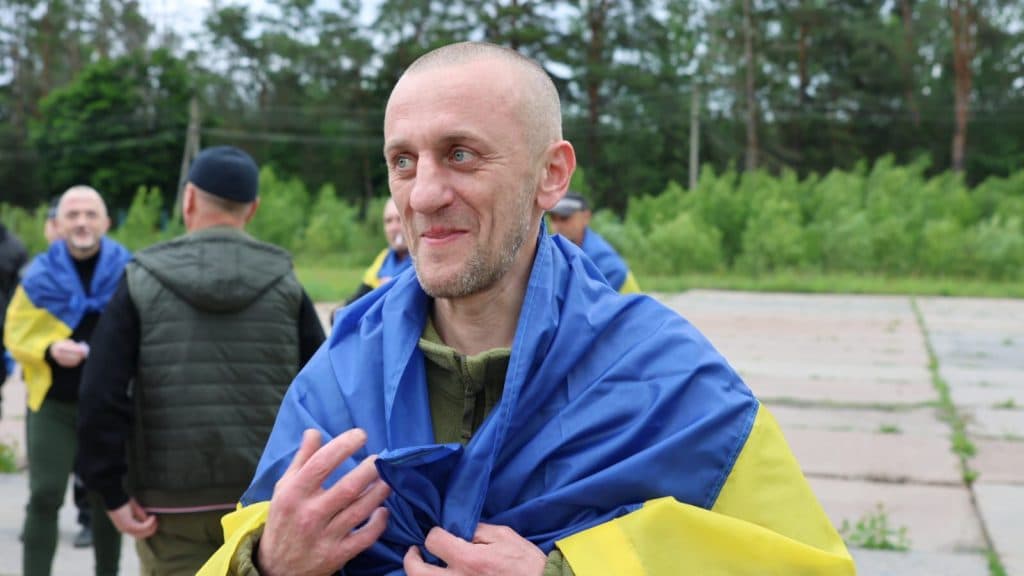 поверення полонених