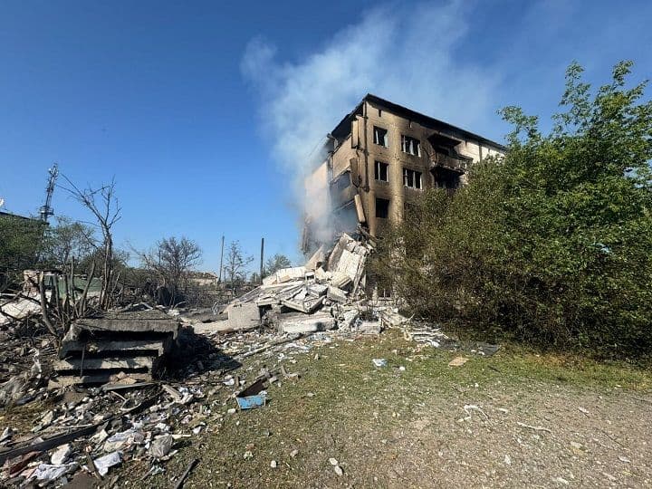Ворог бив по Костянтинівці авіаударами з ФАБ-250. Фото: Костянтинівська МВА