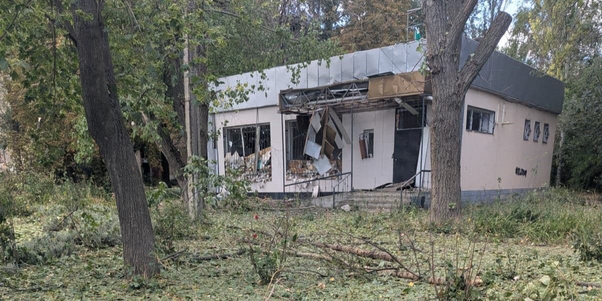 Наслідки російського обстрілу Костянтинівки. Фото: Facebook/Сергій Горбунов