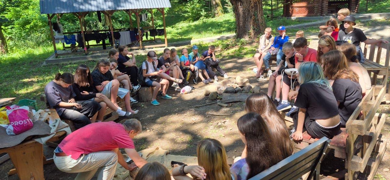 Археологическая мастерская. Фото: Facebook/Донецкая ОГА
