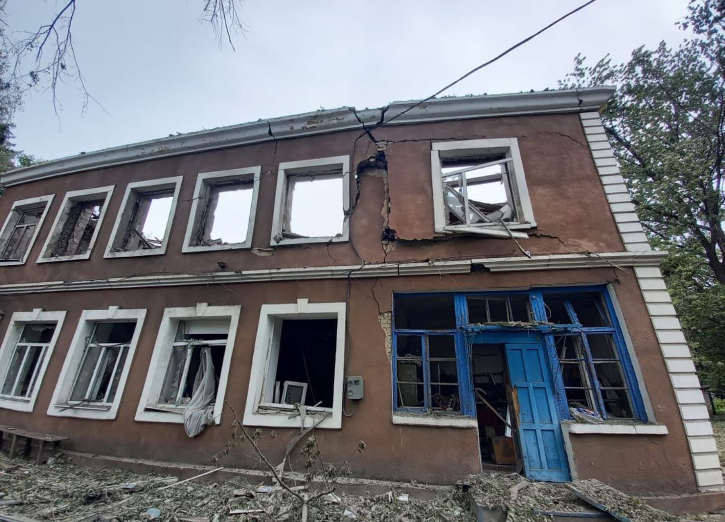 У Краматорську внаслідок російського обстрілу зруйновано Школу мистецтв №2