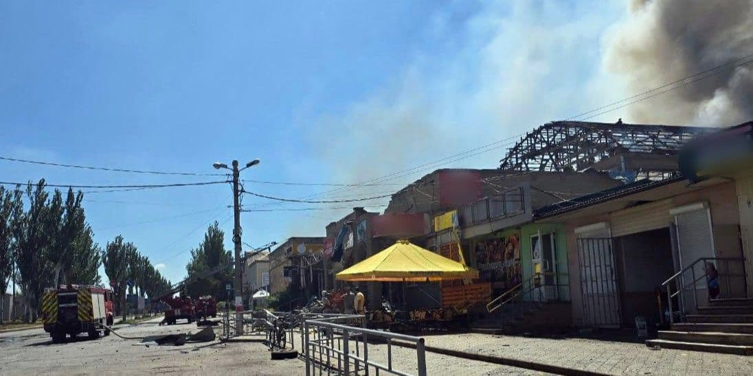 <em>Ликвидация последствий ударов по Дружковке 2 августа. Фото: Полиция Донетчины</em>