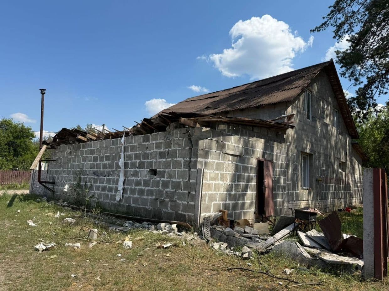 <em>Наслідки російського обстрілу Донеччини 6 серпня. Фото: Facebook/Вадим Філашкін</em>