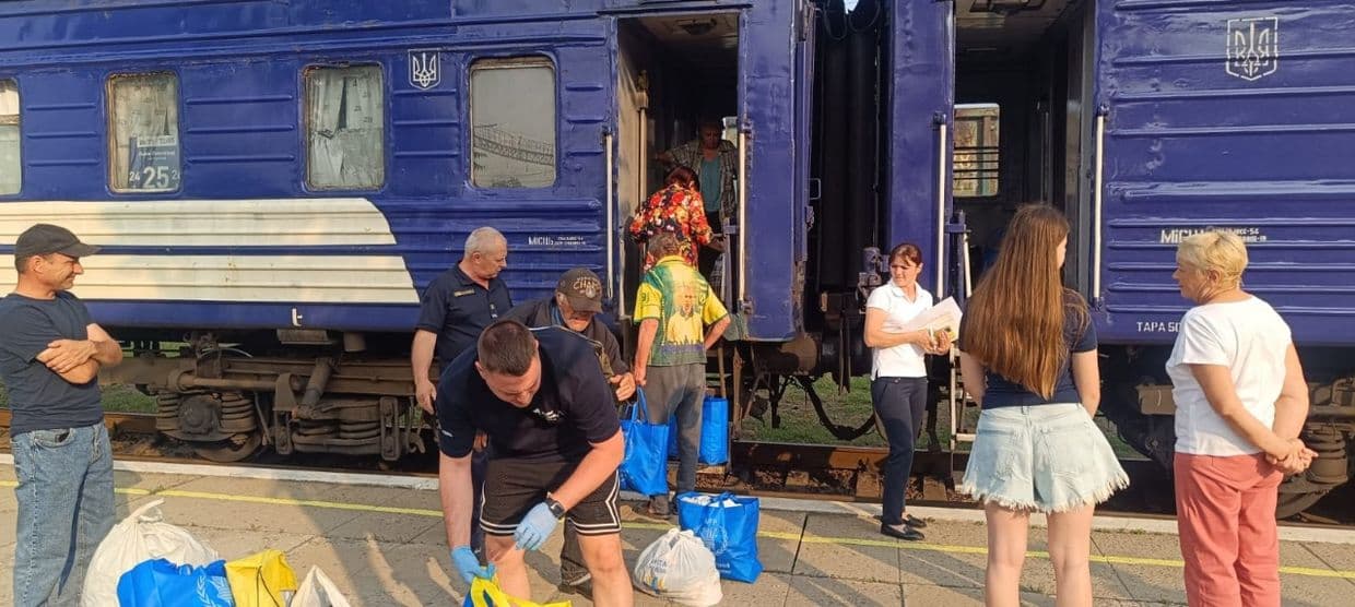 <em>Евакуація з Донеччини. Фото: Facebook/Донецька ОДА</em>