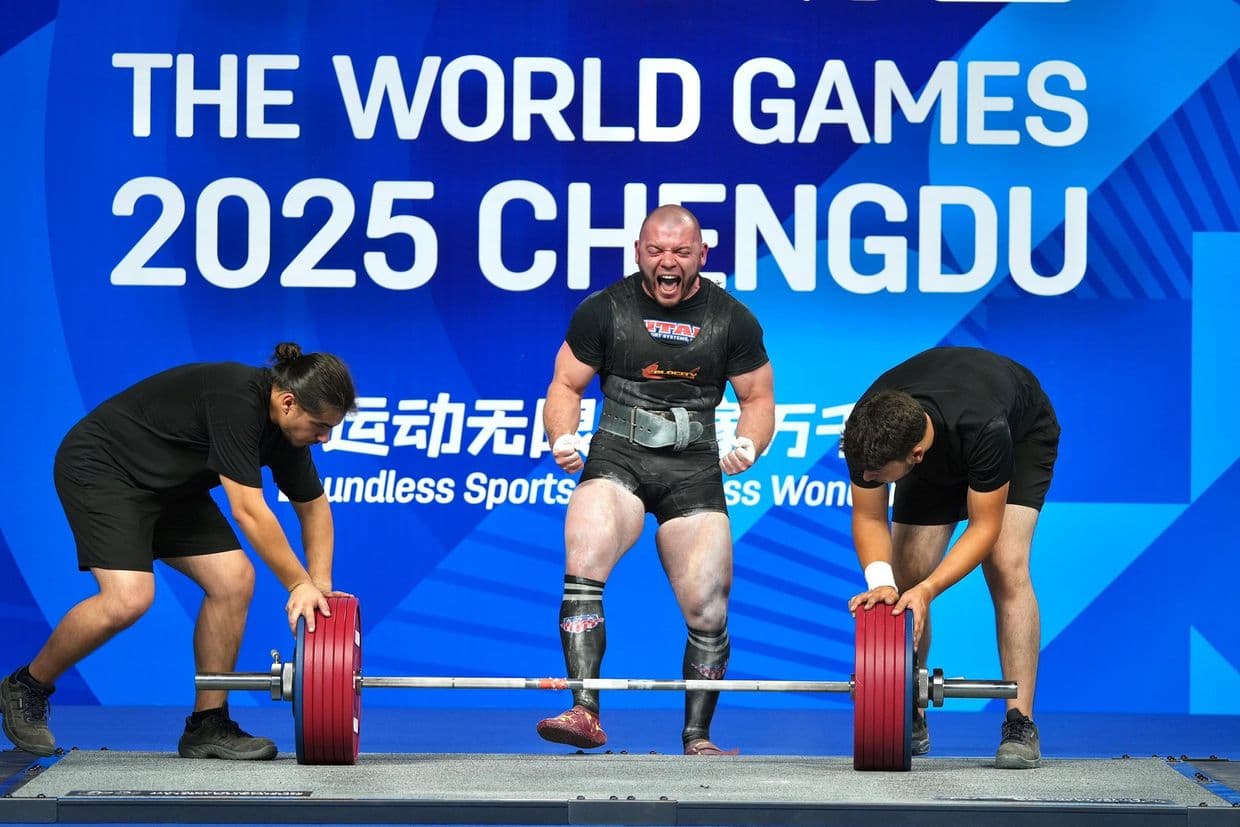 <em>Пауерліфтери Донеччини здобули 4 медалі для України на Всесвітніх іграх у Китаї. Фото: з посту у Фейсбук Донецької ОВА</em>