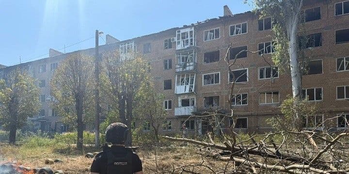 <em>Наслідки російських авіаударів по Костянтинівці 21 серпня. Фото: Facebook/Сергій Горбунов</em>