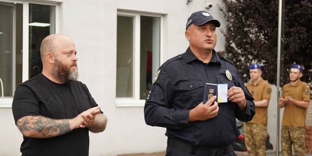 <em>Відзначення поліціянта Луганщини. Фото: Facebook/Олексій Харченко</em>