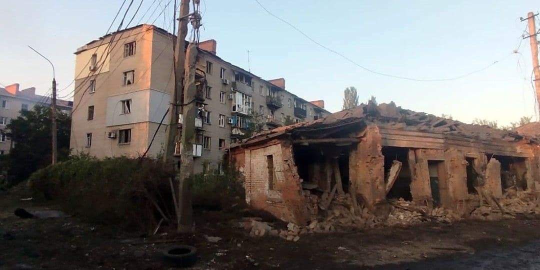 <em>Последствия российских обстрелов 27 августа 2025 года. Фото: Полиция Донетчины</em>