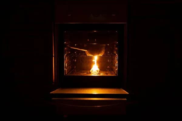 <em>Приготування їжі без газу. Фото: Depositphotos</em>