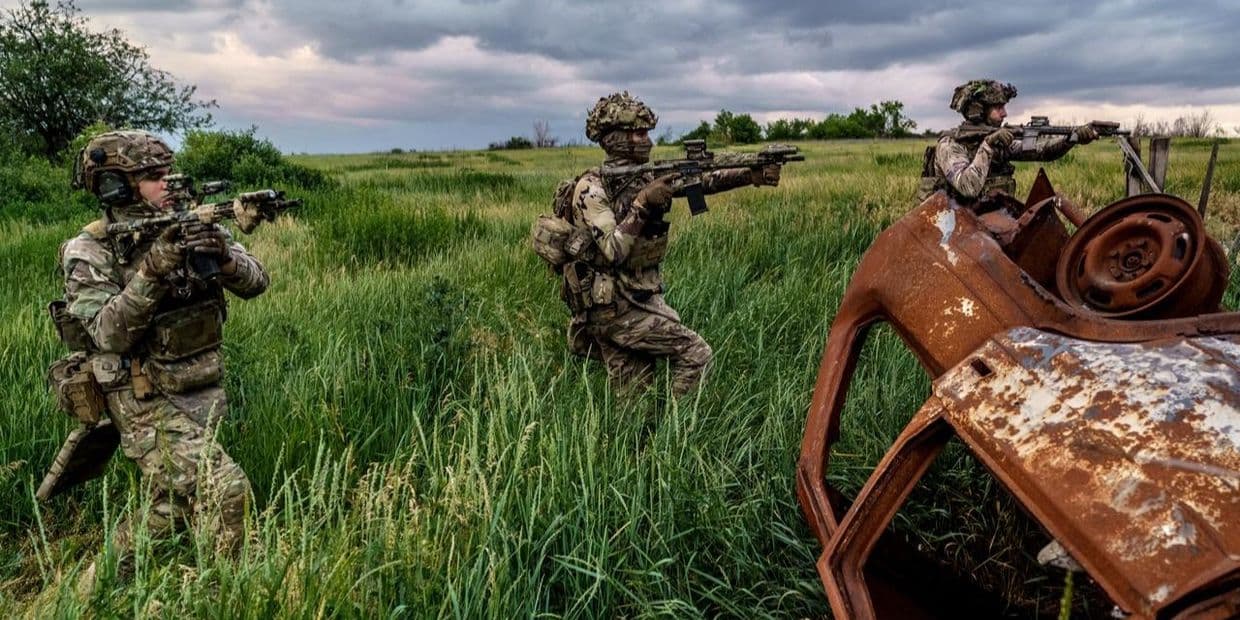 <em>Українські захисники. Фото: 12-та бригада спеціального призначення "Азов" Національної гвардії України</em>