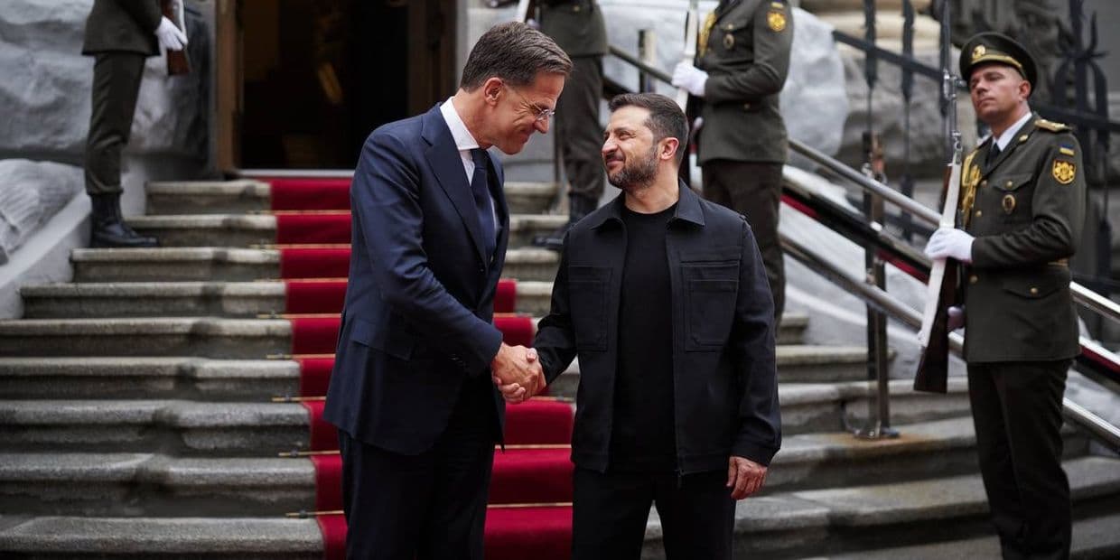 <em>Генеральний секретар НАТО Марк Рютте та Президент України Володимир Зеленський у Києві, 22 серпня 2025 року. Фото: Telegram/Володимир Зеленський </em>