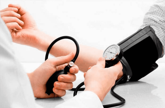Невидимий ворог: як розпізнати та контролювати гіпертензію