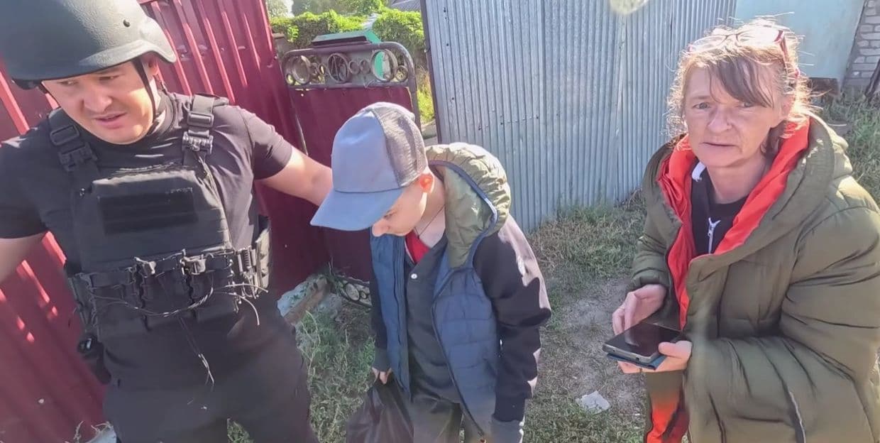 З Ярової вивезли ще двох дітей та маломобільну літню жінку (відео)