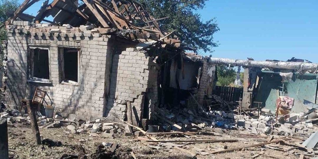 <em>Наслідки російських обстрілів 3 вересня 2025 року. Фото: Поліція Донеччини</em>