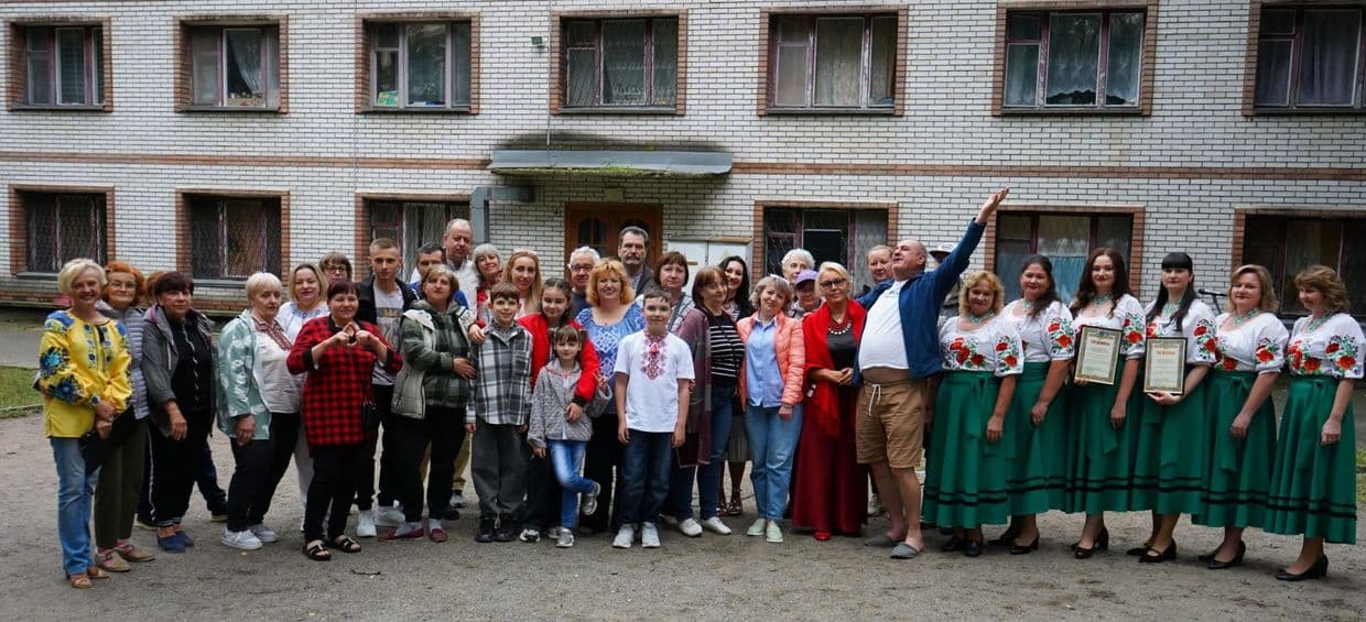 <em>Переселенці з Лисичанської громади. Фото: Facebook/Луганська ОДА</em>