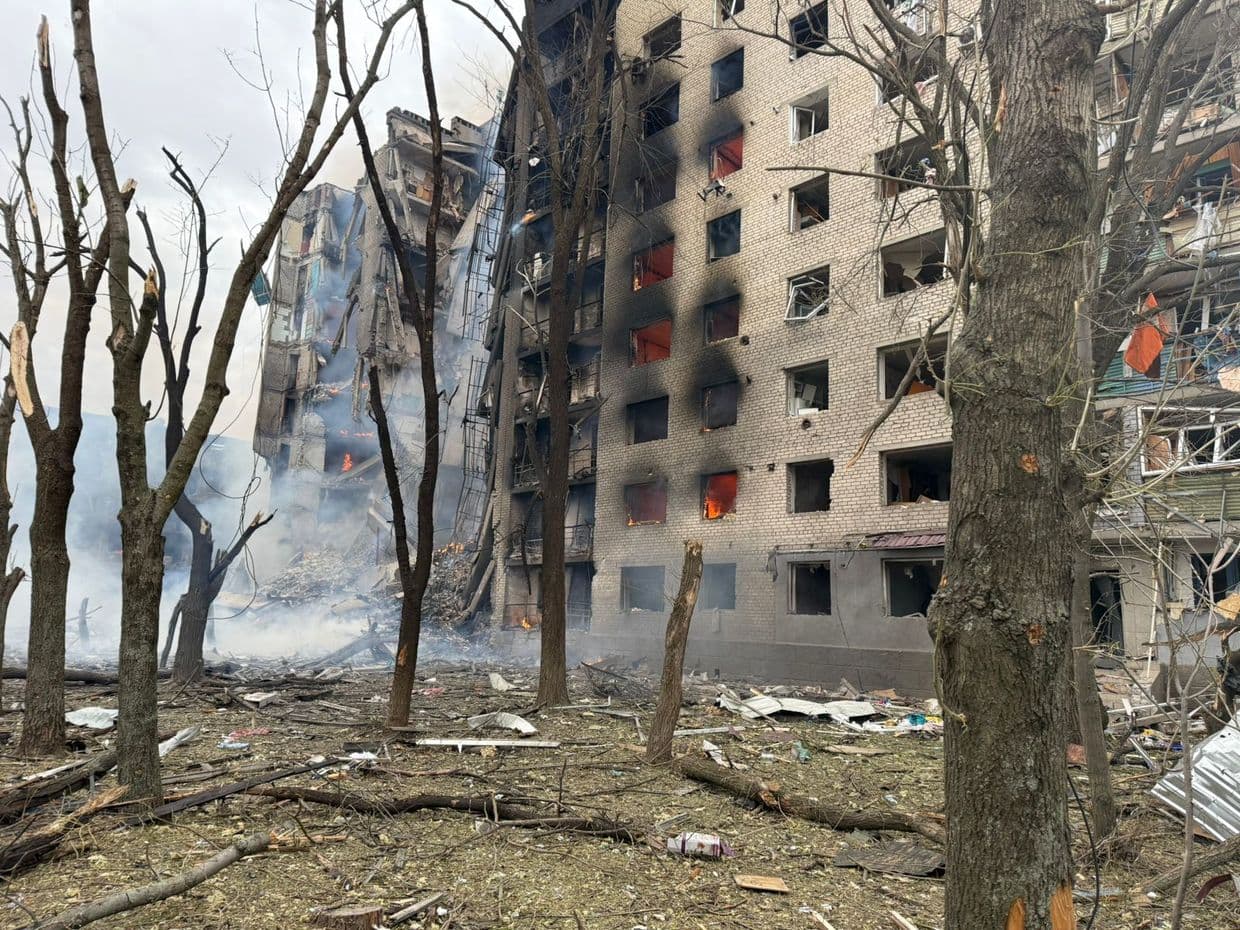 <em>Через ворожий авіаудар у Костянтинівці пошкоджено житлові будинки та аптеку. <strong>Фото, архівне</strong>: Костянтинівська МВА</em>